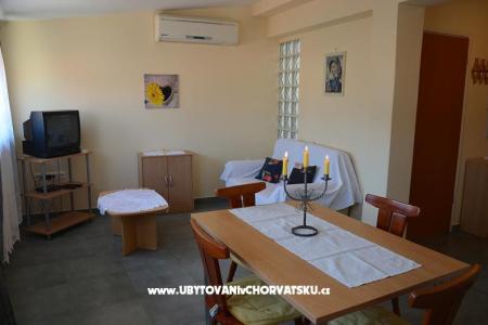 Appartement Thea foto 2