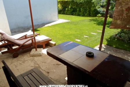 Ferienwohnungen Floresita Zadar Kroatien