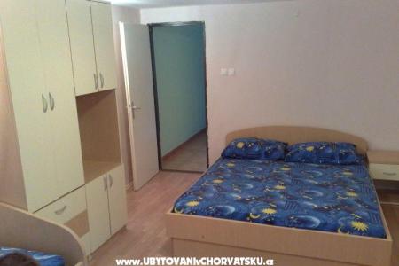 Appartements***Bevanda foto 4