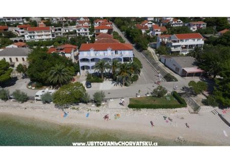 Kosović - Appartements Zaostrog Kroatien