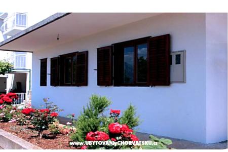 Ferienhaus Burmaz foto 2