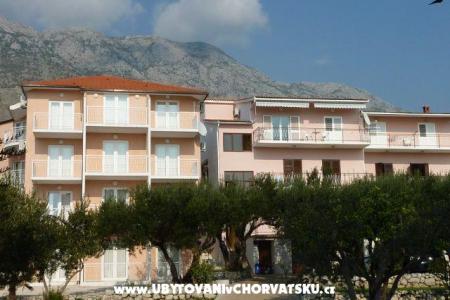 Appartements Adriana Zivogosce Kroatien