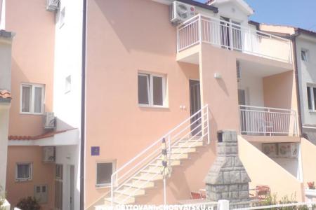 Appartements Gojko Ajduk Zivogosce Kroatien