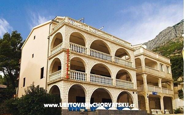 Villa Mediterraneo - Unterkunft Baska Voda Kroatien
