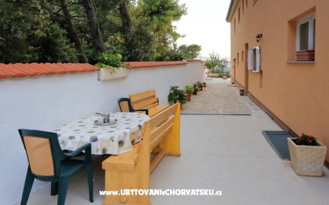 Apartment Marija - Unterkunft Bibinje Kroatien