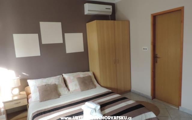 Villa Aurora - Unterkunft Bibinje Kroatien