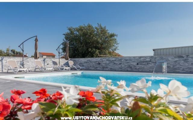 Appartements Martin - Unterkunft Bibinje Kroatien