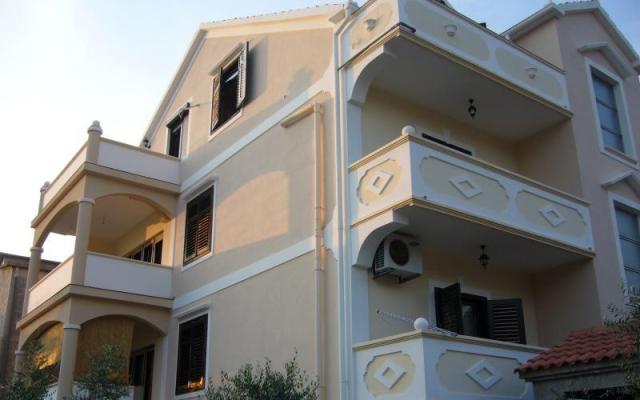 Appartements Vardić - Unterkunft Bibinje Kroatien