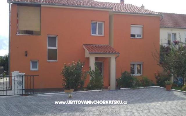 Bosana apartments - Unterkunft Biograd am meer Kroatien