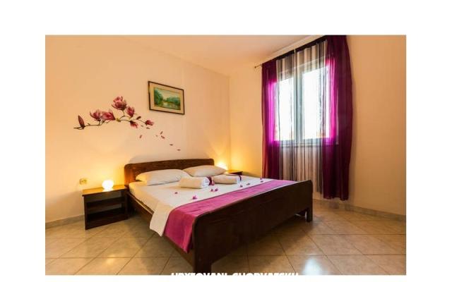 Apartment Grgo - Unterkunft Biograd am meer Kroatien