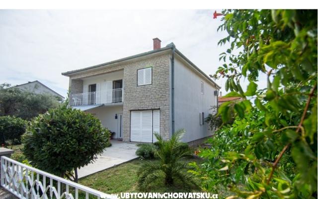 Apartment Janina - Unterkunft Biograd am meer Kroatien