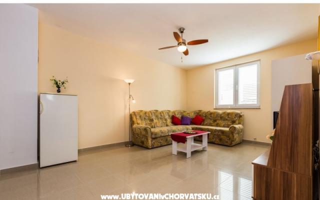 Appartements Antonela - Unterkunft Biograd am meer Kroatien