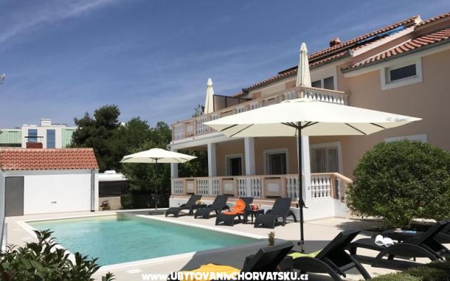 Appartements Šarić - Unterkunft Biograd am meer Kroatien
