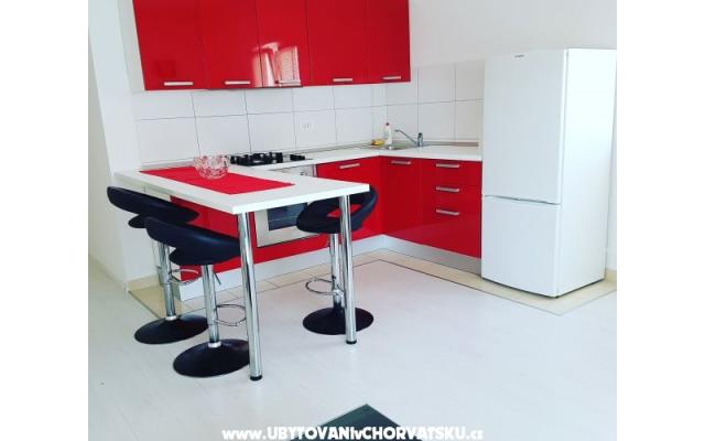 Apartment OZANA - Unterkunft Blace Kroatien