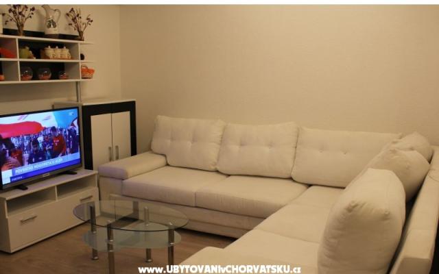 Appartements Antonia - Unterkunft Insel Brac Kroatien