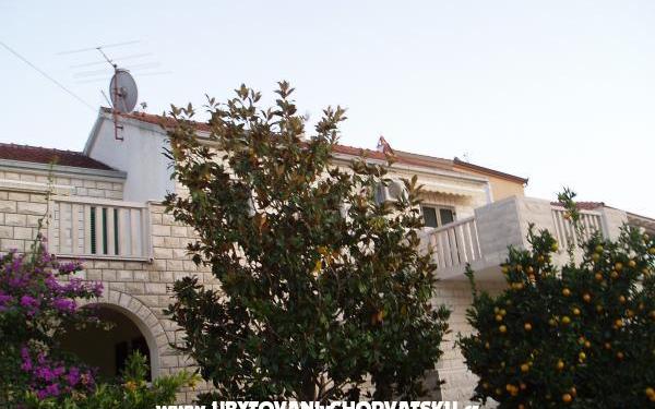 Appartements Kunac - Unterkunft Insel Brac Kroatien