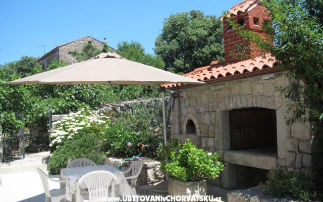 Appartements Vodarić - Unterkunft Insel Cres Kroatien