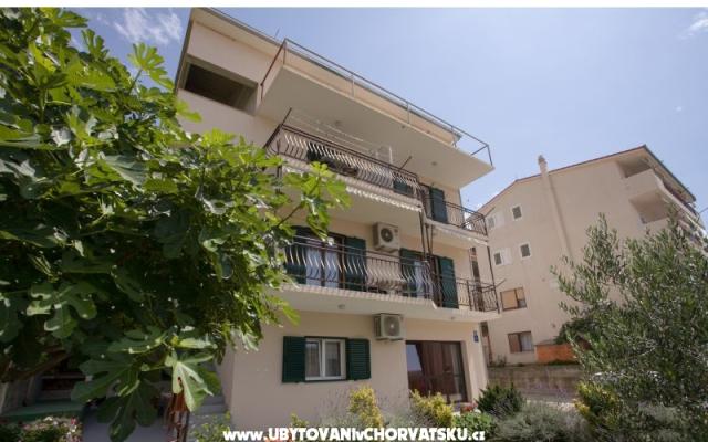Appartements Jadranka - Unterkunft Dugi Rat Kroatien