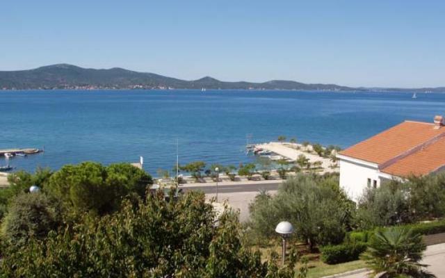 Appartements Mate - Unterkunft Sv. Filip i Jakov Kroatien
