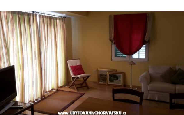 Appartements Mira - Unterkunft Sv. Filip i Jakov Kroatien
