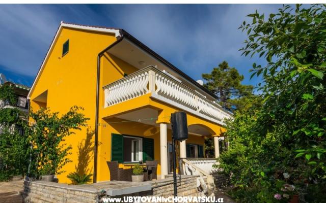Appartements Zrilić - Unterkunft Sv. Filip i Jakov Kroatien