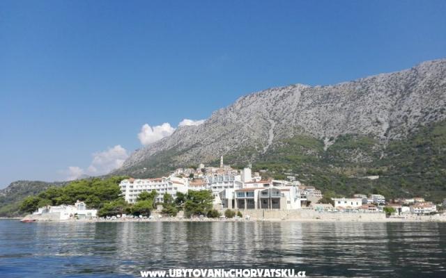 Appartements Ribica 1 - Unterkunft Igrane Kroatien