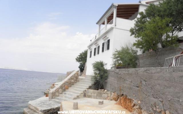 Appartements Neda - Unterkunft Karlobag Kroatien