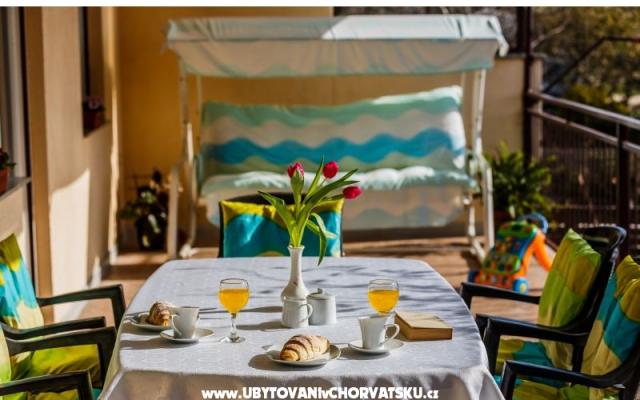Apartment Majana - Unterkunft Kastela Kroatien