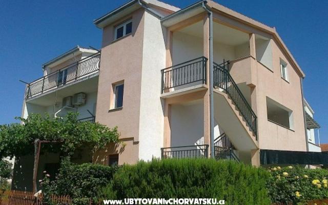 Apartment Natalija - Unterkunft Kastela Kroatien