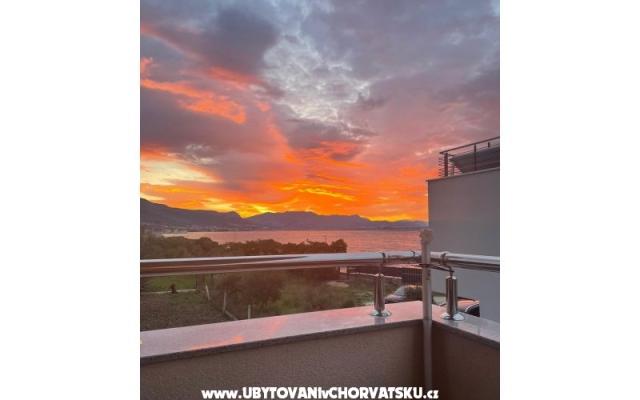 Apartment Perić - Unterkunft Kastela Kroatien