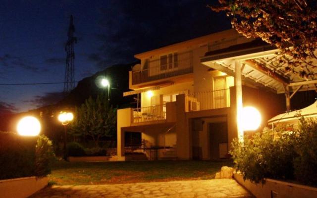 Appartements Batina - Unterkunft Kastela Kroatien