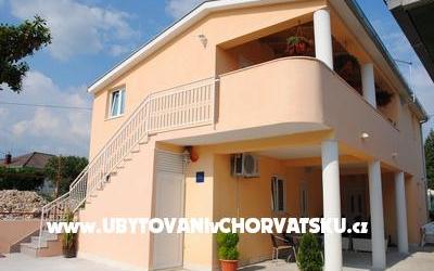 Appartements Kairos - Bili 9 - Unterkunft Kastela Kroatien