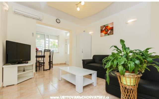 Appartements Kike - Unterkunft Kastela Kroatien