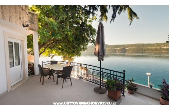 Appartements i Zimmers Villa Barbara - Unterkunft Klek Kroatien