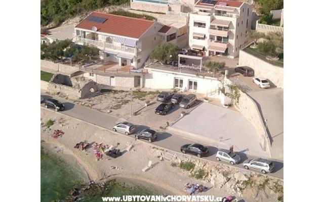 Appartements Kate - Unterkunft Klek Kroatien