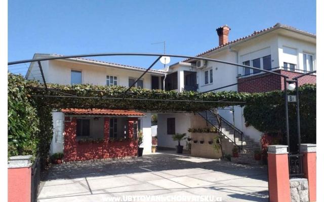 Appartements Tavčar - Unterkunft Insel Krk Kroatien