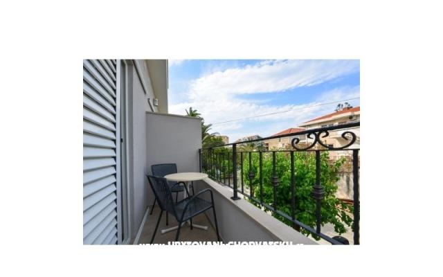 Appartements Dina - Unterkunft Makarska Kroatien