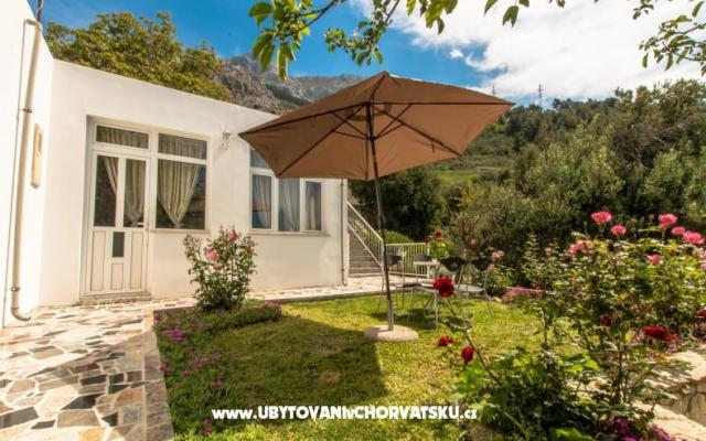 Downtown Ferienwohnungen + Free Parking - Unterkunft Makarska Kroatien