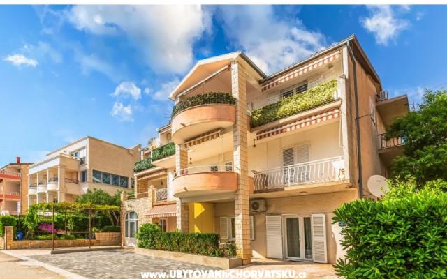 Appartements Daniela Makarska - Unterkunft Makarska Kroatien