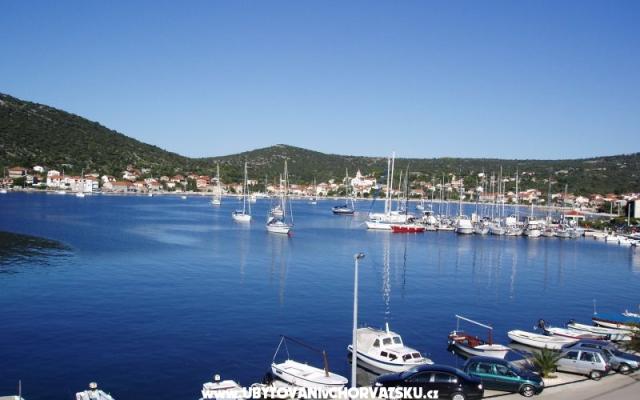 Apartment Dragica - Unterkunft Marina - Trogir Kroatien