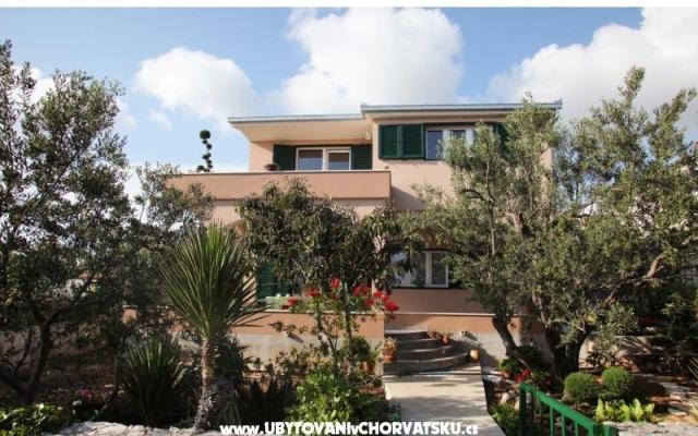 Apartment Dubravka Lovrić - Unterkunft Marina - Trogir Kroatien