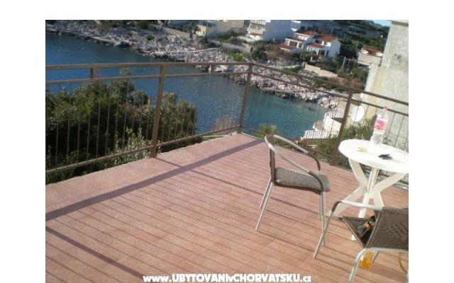 Ferienhaus Taraš - Unterkunft Marina - Trogir Kroatien