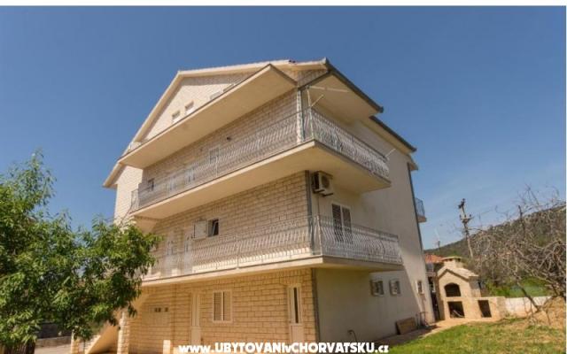 Ferienwohnung Vinisce - Unterkunft Marina - Trogir Kroatien