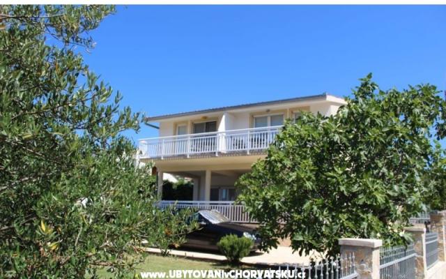 Appartements Vila  - Unterkunft Marina - Trogir Kroatien