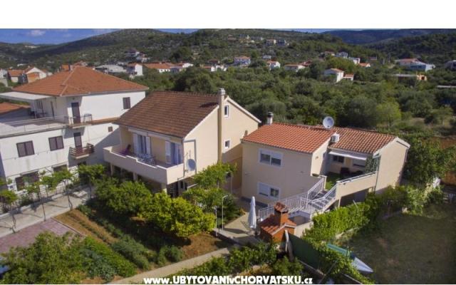 Appartements Kuvek - Unterkunft Marina - Trogir Kroatien