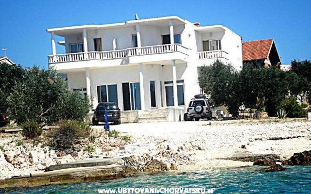 Villa Jelena - Unterkunft Marina - Trogir Kroatien