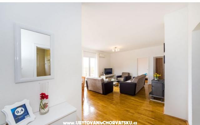 Appartements Maia Lena - Unterkunft Maslenica Kroatien