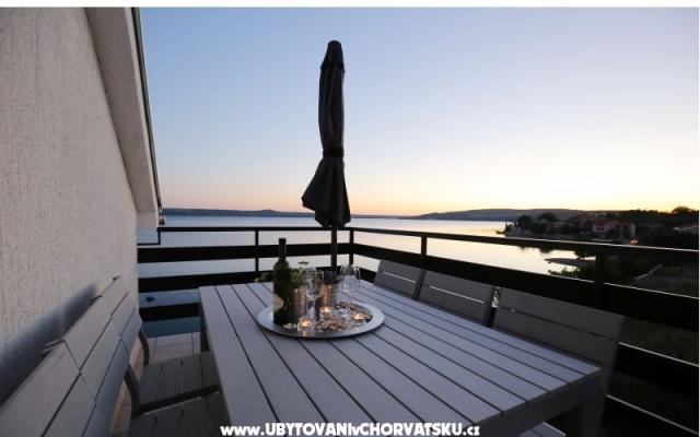 Appartements Nekic  - Unterkunft Maslenica Kroatien