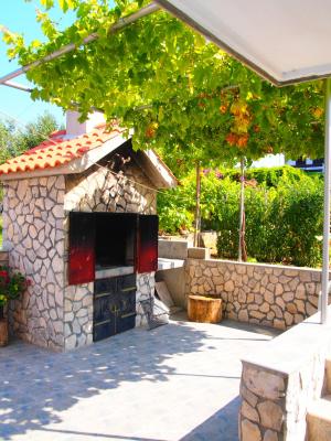 Apartment Mario - Unterkunft Insel Murter Kroatien