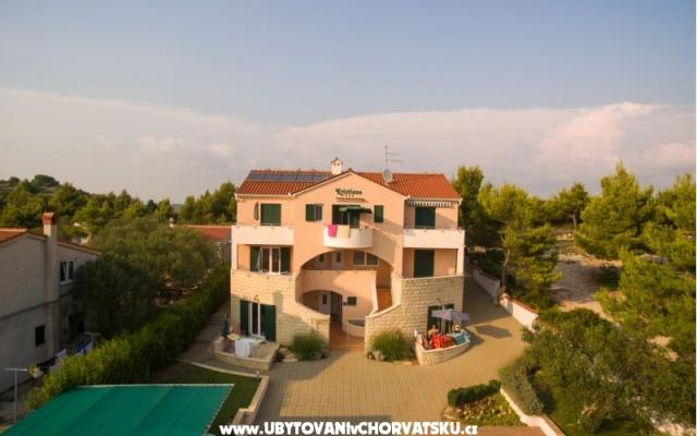 Appartements Kristiana - Unterkunft Insel Murter Kroatien